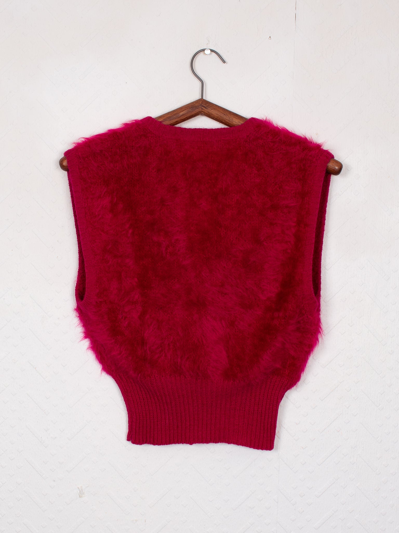 sweaters & knits 60s Hand Knit Long Pile Wool Tank - S