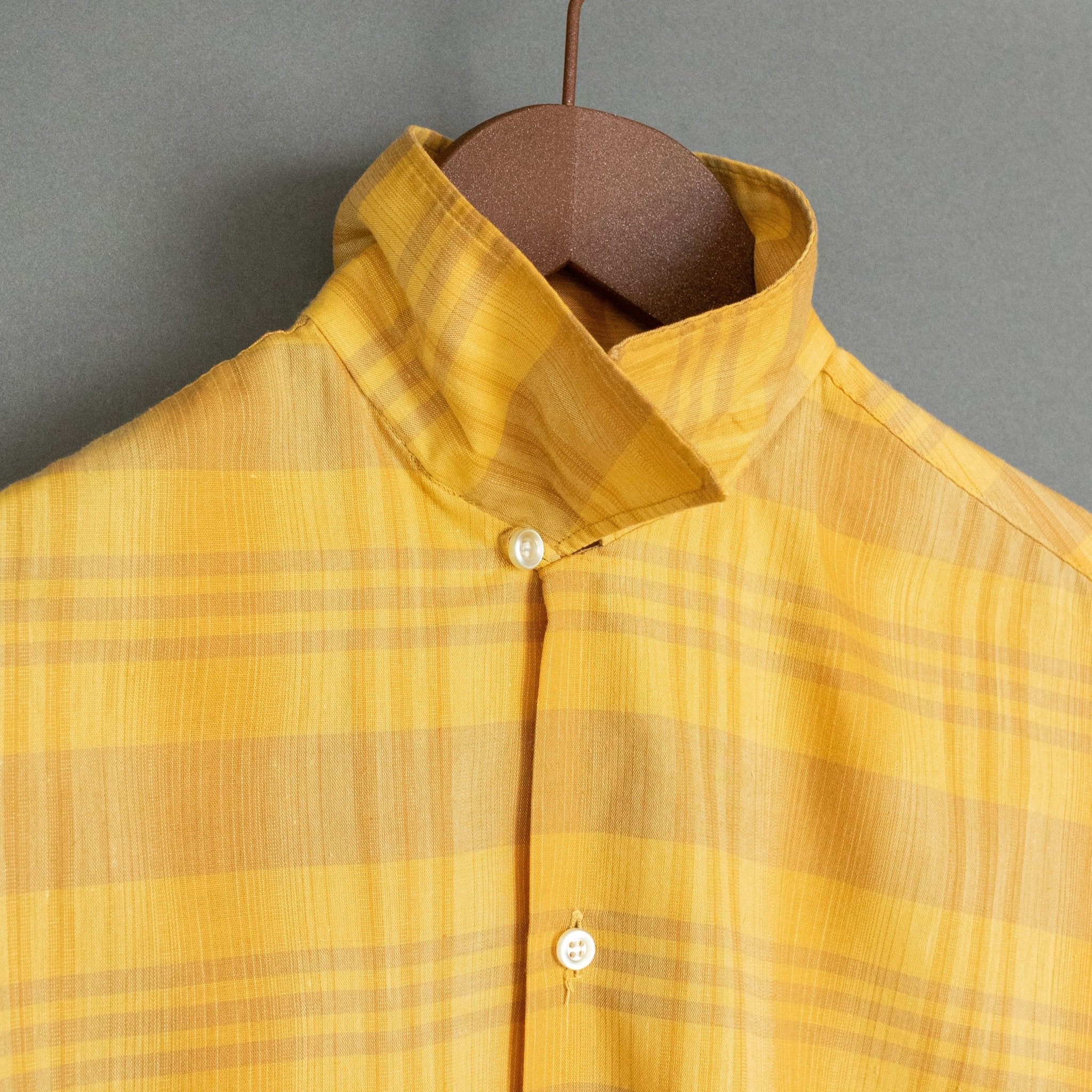 Vintage '60s Vintage American Towncraft Loop Collar Shirt