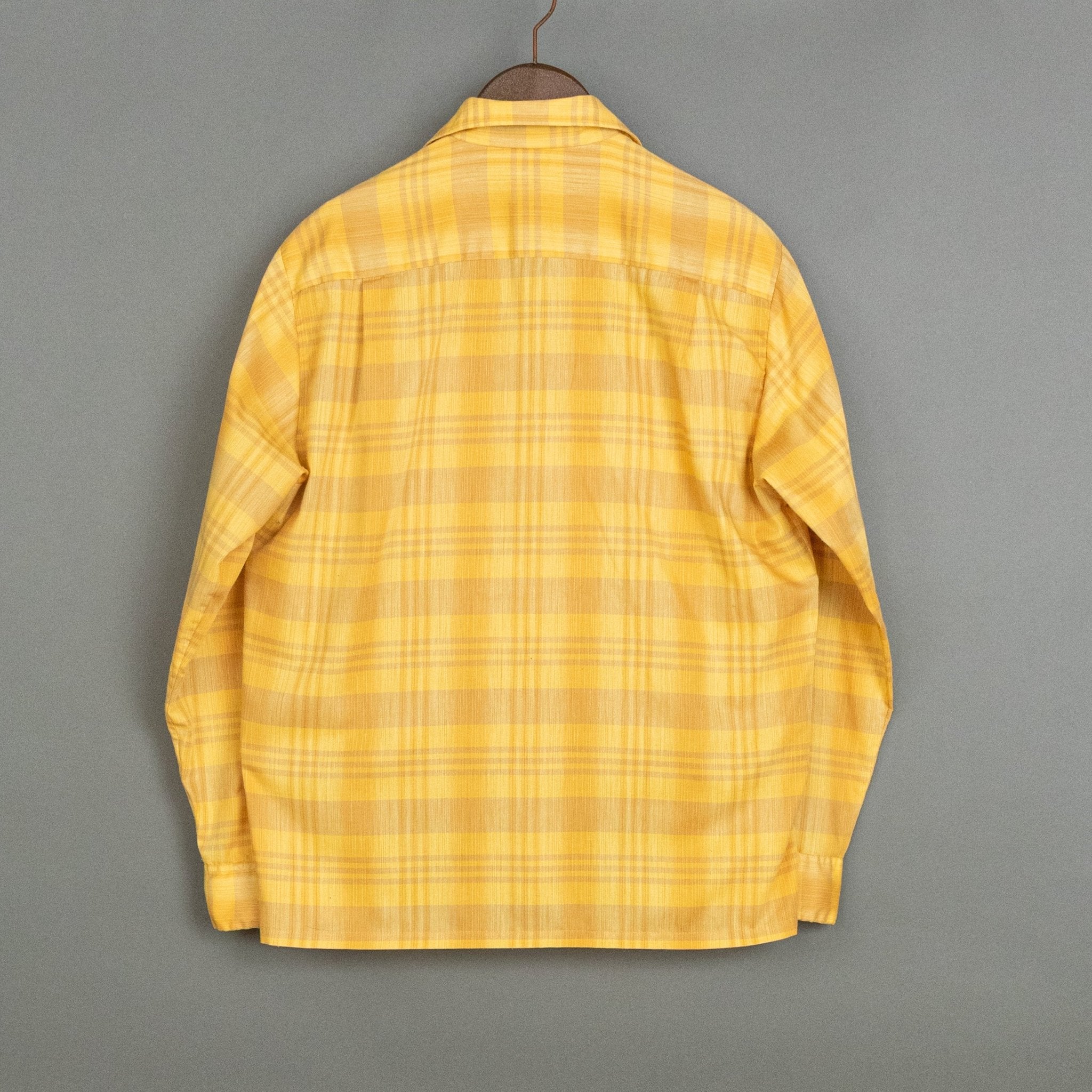 Vintage '60s Vintage American Towncraft Loop Collar Shirt