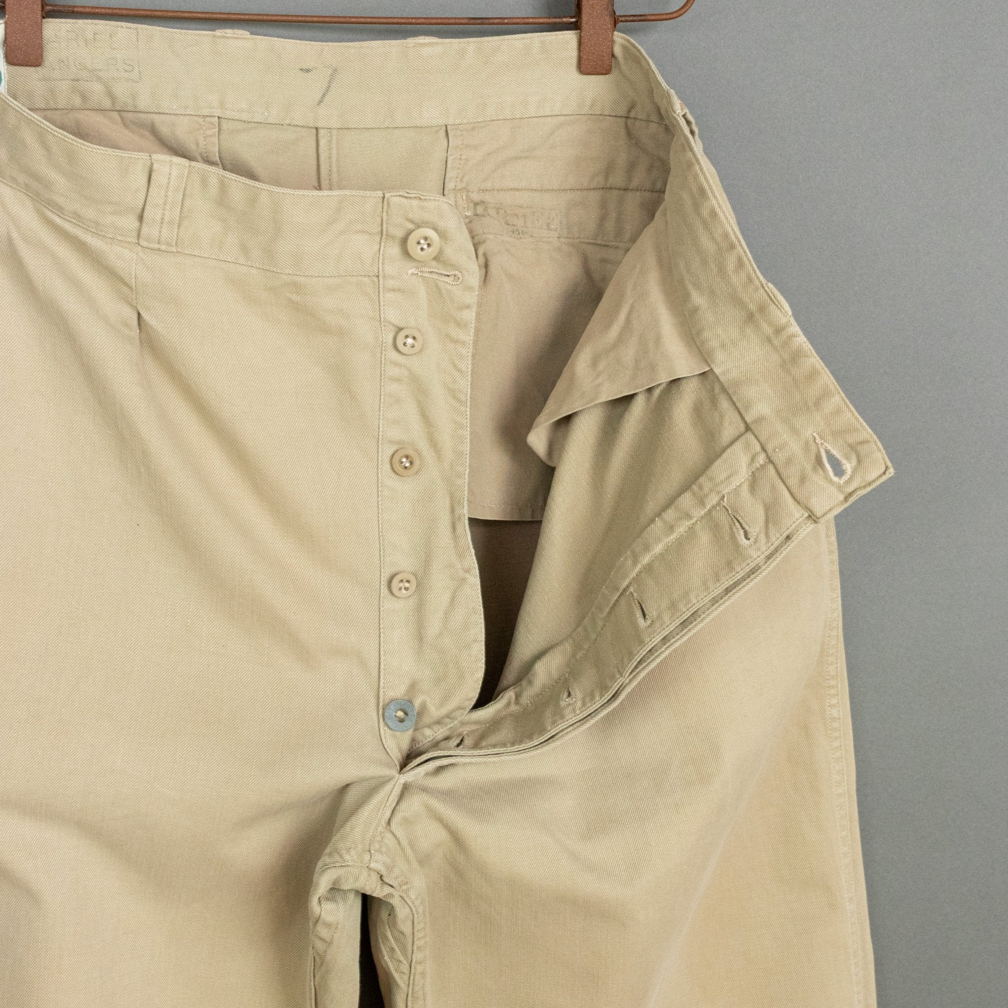 Vintage '50s Vintage French Army M52 Chino Pants